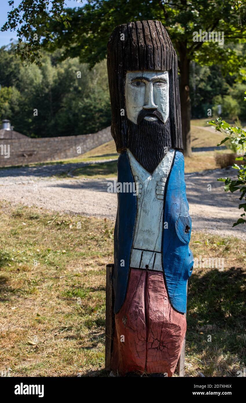 How Old Is Nico Robin In Inuyasha? Shes From One Piece